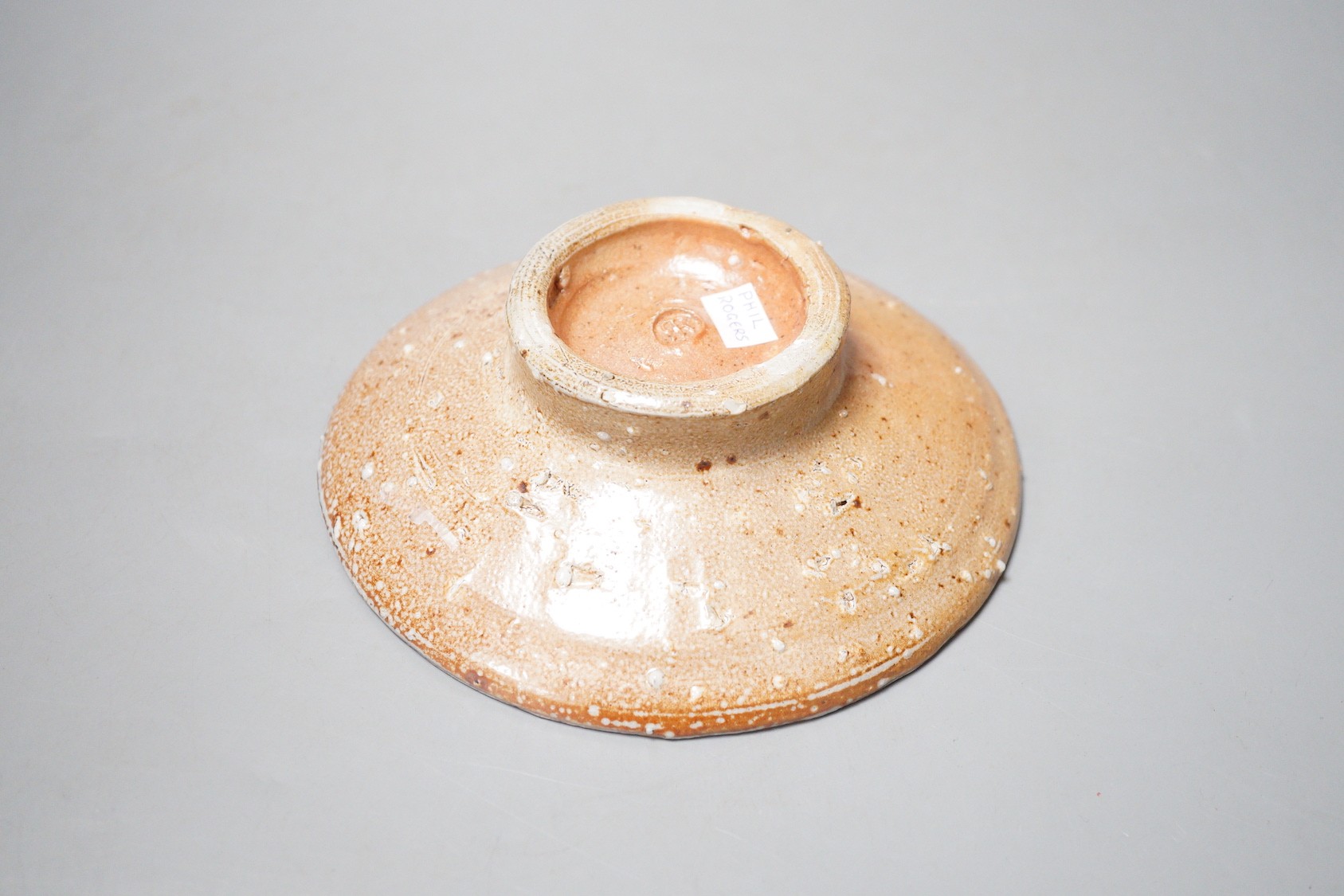 Phil Rogers (1951-2020) circular footed stoneware dish, 16cm